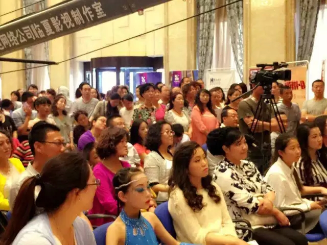 http://www.dgyj168.com/uploads/allimg/150830/1-150S0225312457.jpg